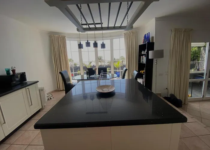 Casa Becker פוארטו דל כרמן